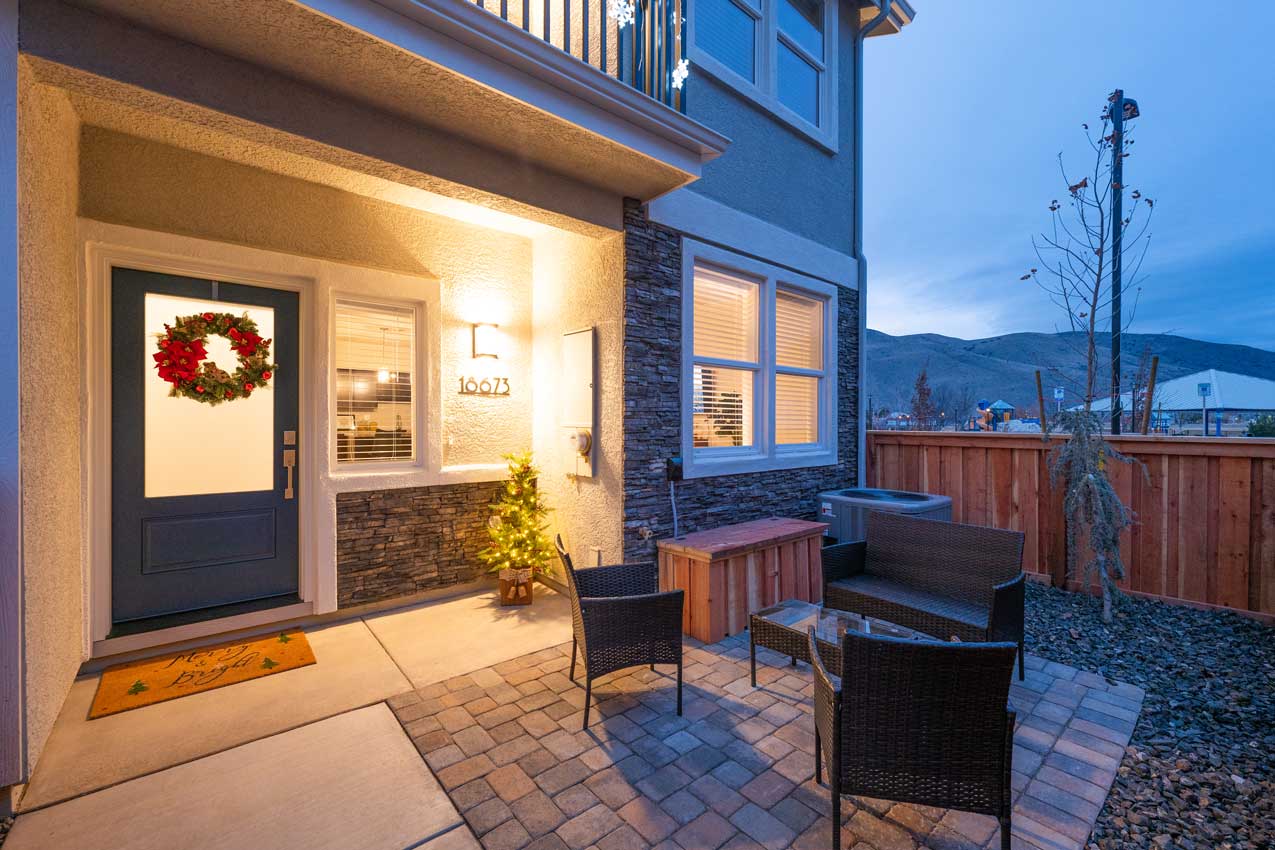 Parkside Villas Townhomes. New Reno homes by Lifestyle Homes